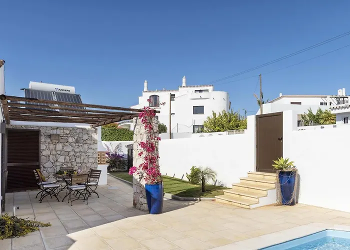 Petala 阿尔布费拉